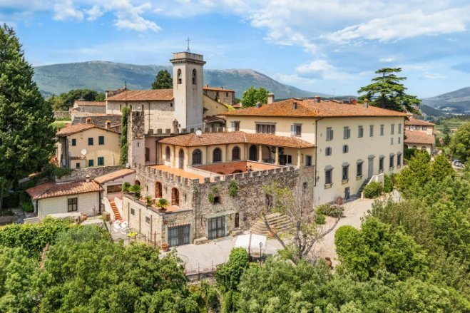 Villa Ginori: a house with accumulated rooms
