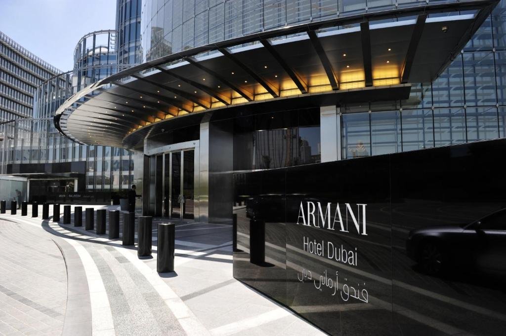 Armani Hotel Dubai: a restrained room inside a tall ambition
