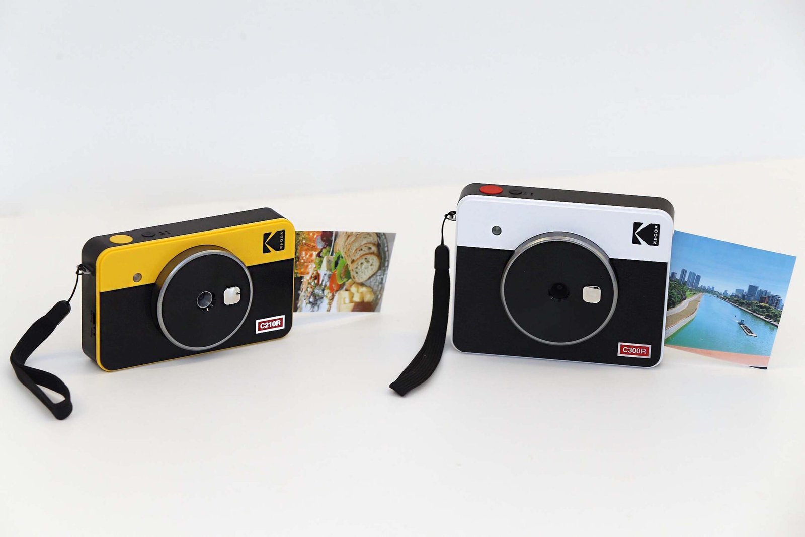 Kodak Mini Shot: giving a digital image a surface