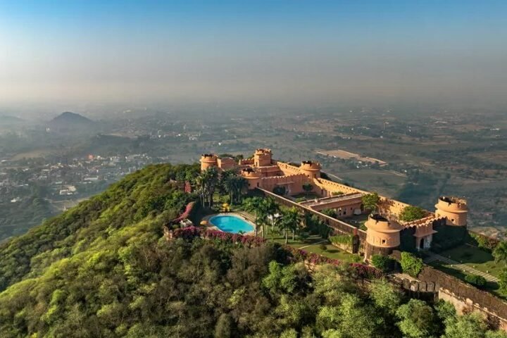 Naila Fort: four suites inside a Rajasthan history