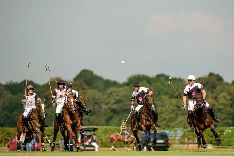 Chantilly polo: a French field, an Argentine evening