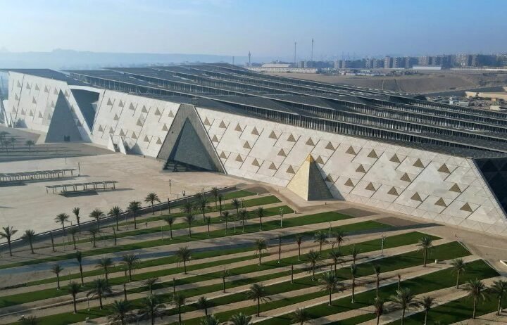 The Grand Egyptian Museum: architecture facing history