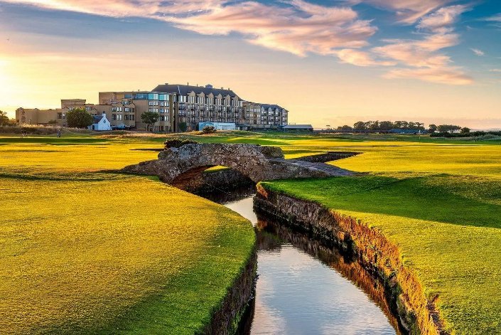A coastal links golf course
