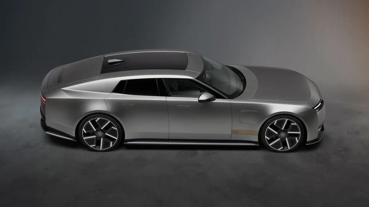Jaguar Type 01 in silver