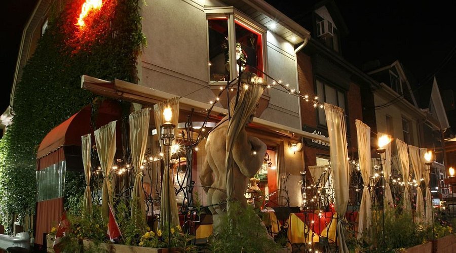 Joso's seafood restaurant in Toronto