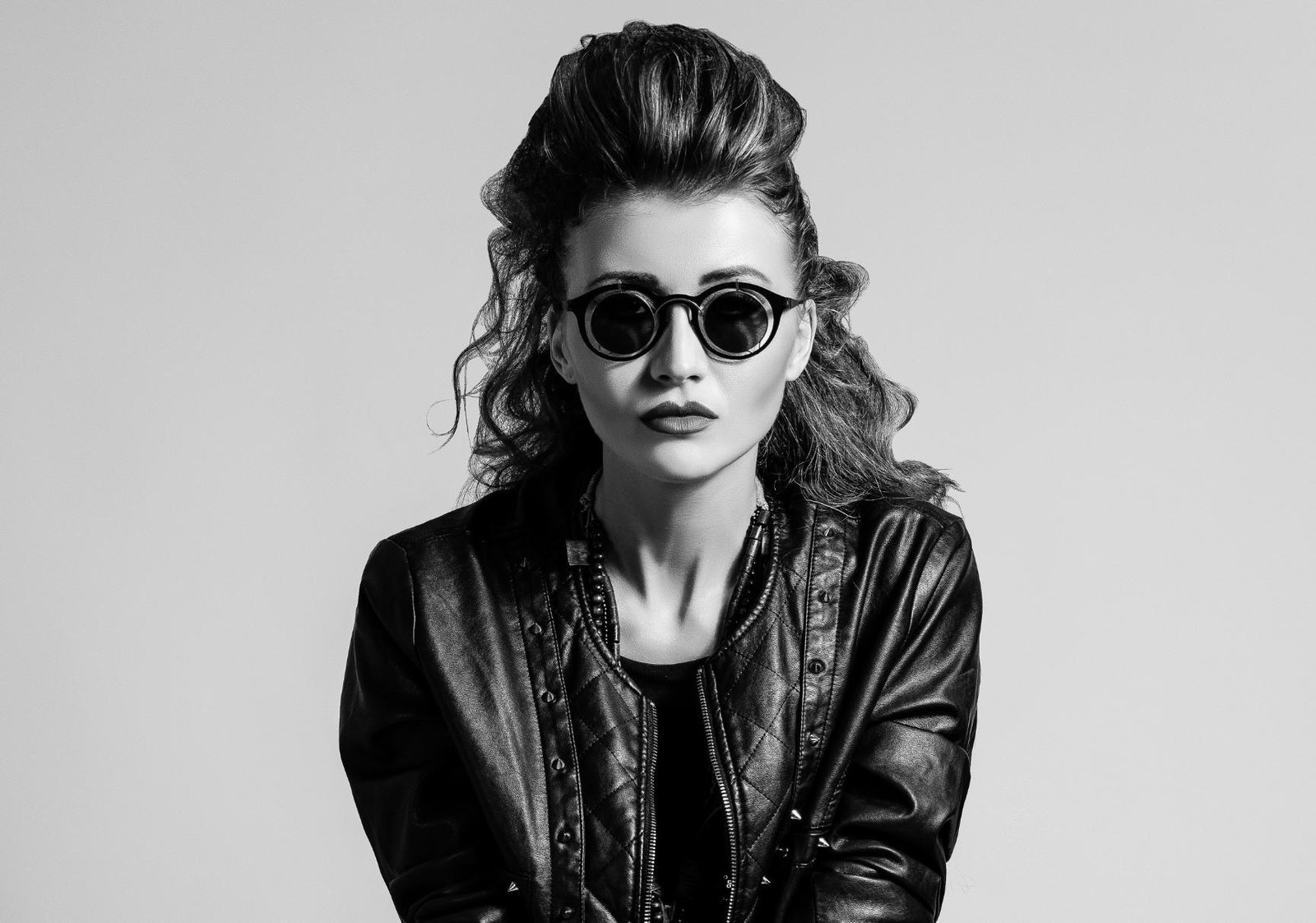 Black-and-white portrait of DJ Julia Bliss