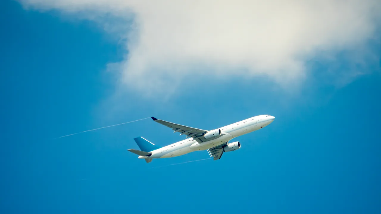 Long-haul airliner at cruising altitude