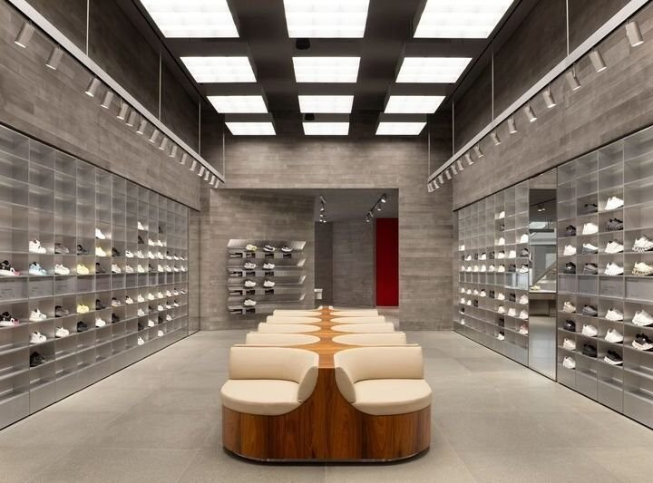 On in São Paulo: a Swiss brand meets exposed concrete