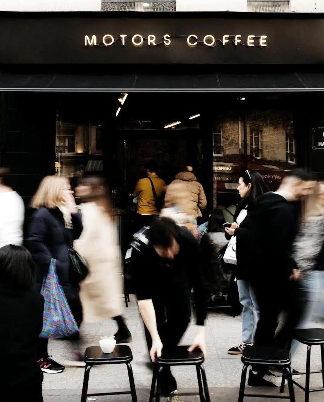 A Paris coffee counter