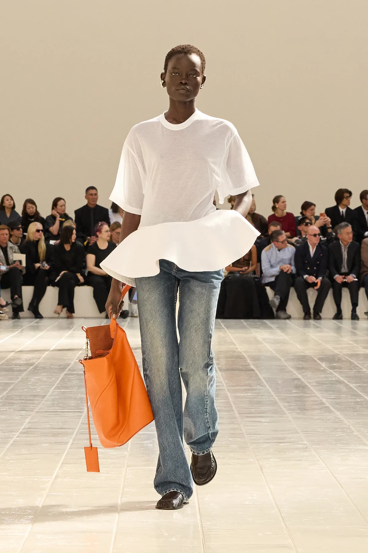 Look from the Balenciaga Spring/Summer 2027 show at the Tennis Club de Paris