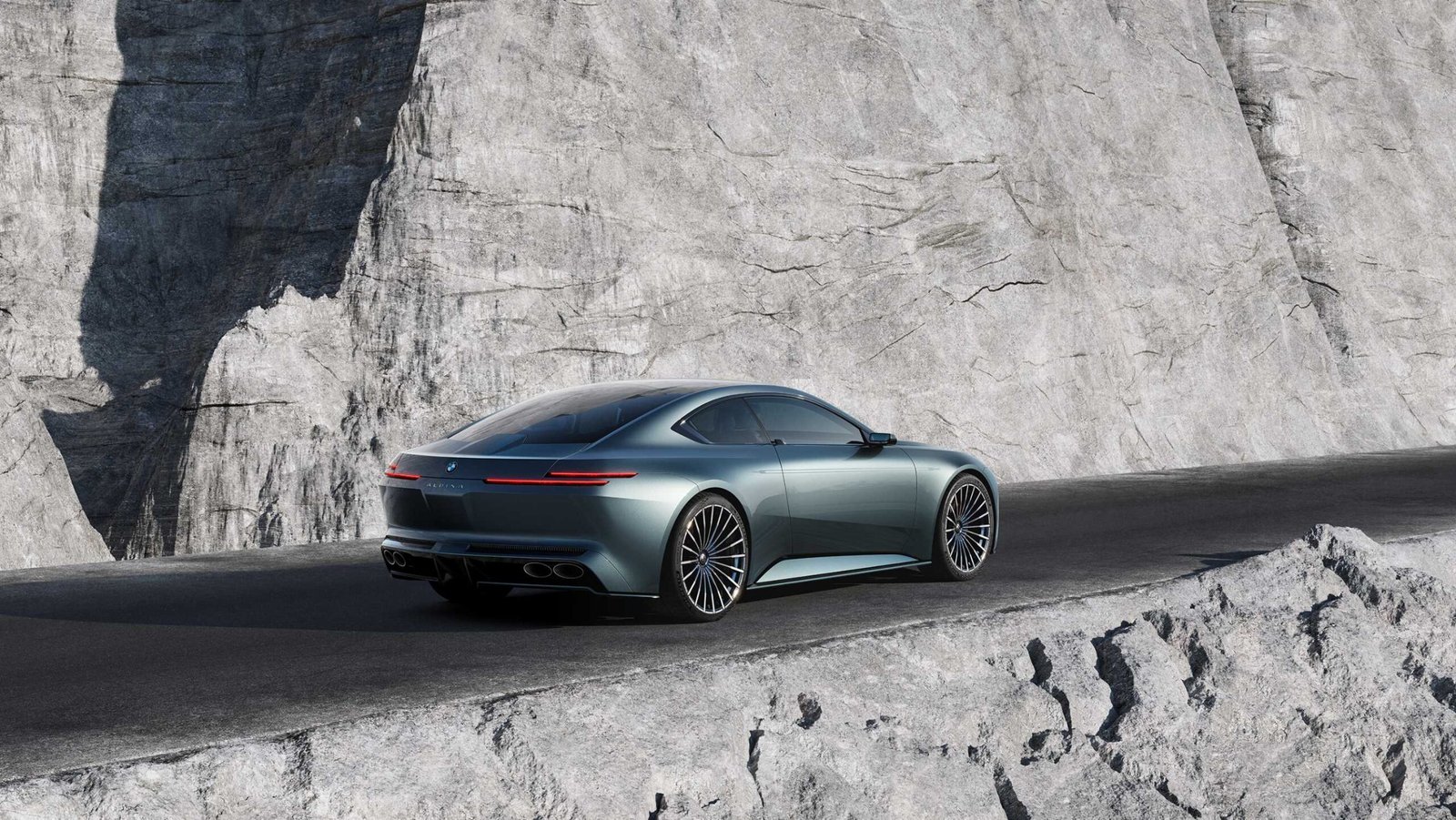 Rear three-quarter view of Vision BMW Alpina