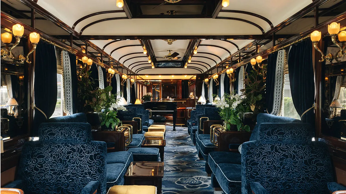 Interior of Bar Car 3674 aboard the Venice Simplon-Orient-Express