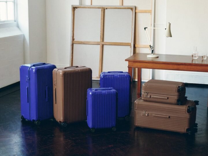 RIMOWA: Umber and Ultramarine as a colour argument